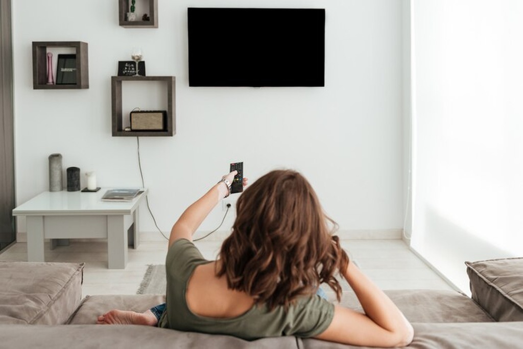 tipos de suporte para tv em painel