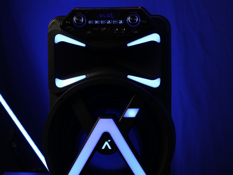 como ligar o celular na caixa de som amplificada processo