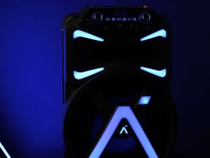 qual a melhor caixa de som amplificada profissional